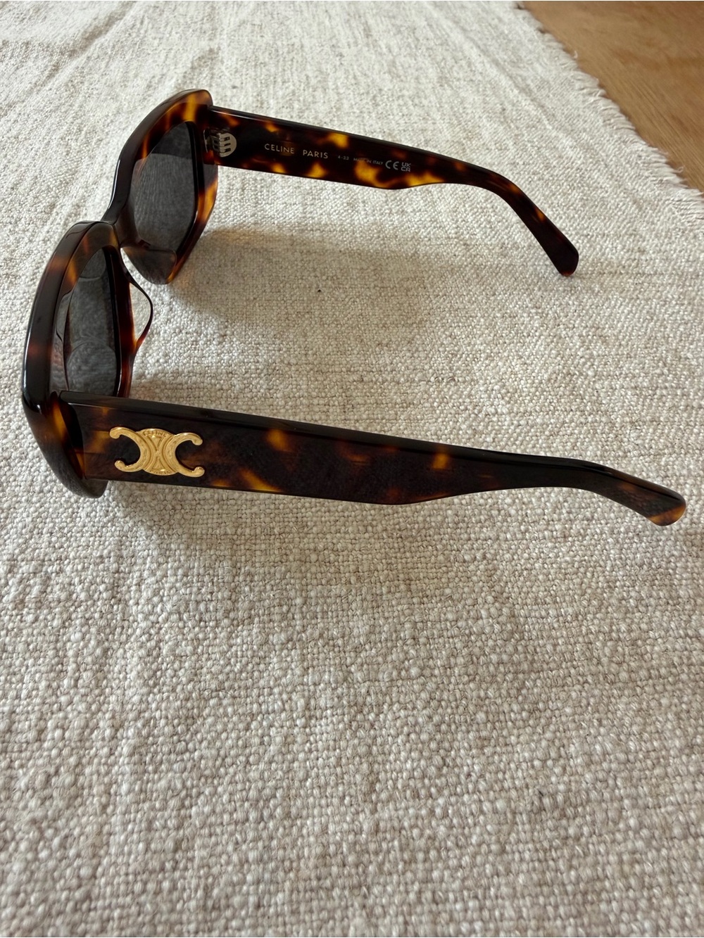 Celine Tortoiseshell Brown Cat-Eye Sunglasses - Picture 4 of 8